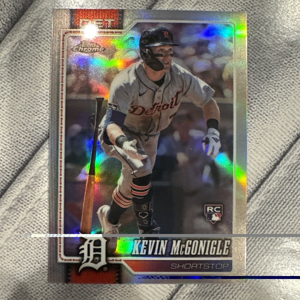 2026 Topps Chrome Kevin McGonigle RC Refractor Tigers Baseball Card